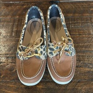 EUC Sperry Shoes with Leopard Top